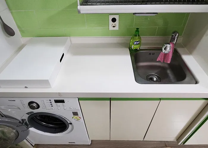 Cozy Accommodation Near Gasan Digital Complex Station